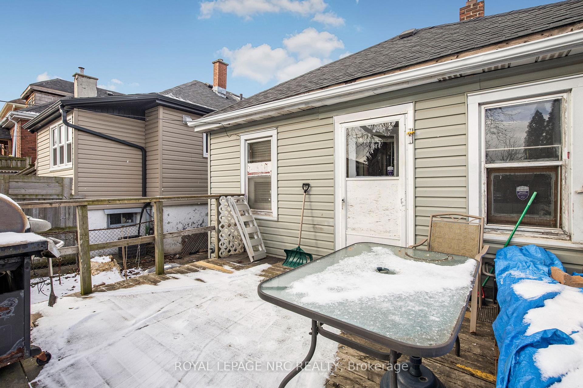 Photo 23 of 528 Catharine Street N, Hamilton, North End — HOMEH