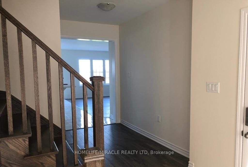 Photo 7 of 1035 Cameo Street, Pickering, Rural Pickering — HOMEH