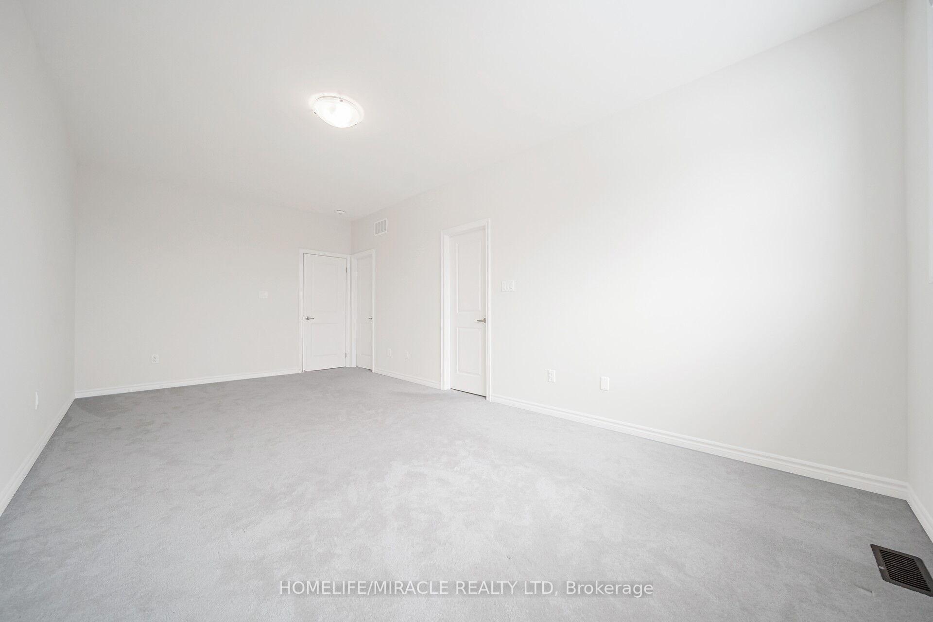 Photo 11 of 1404 Almonte Drive, Burlington, Tyandaga — HOMEH