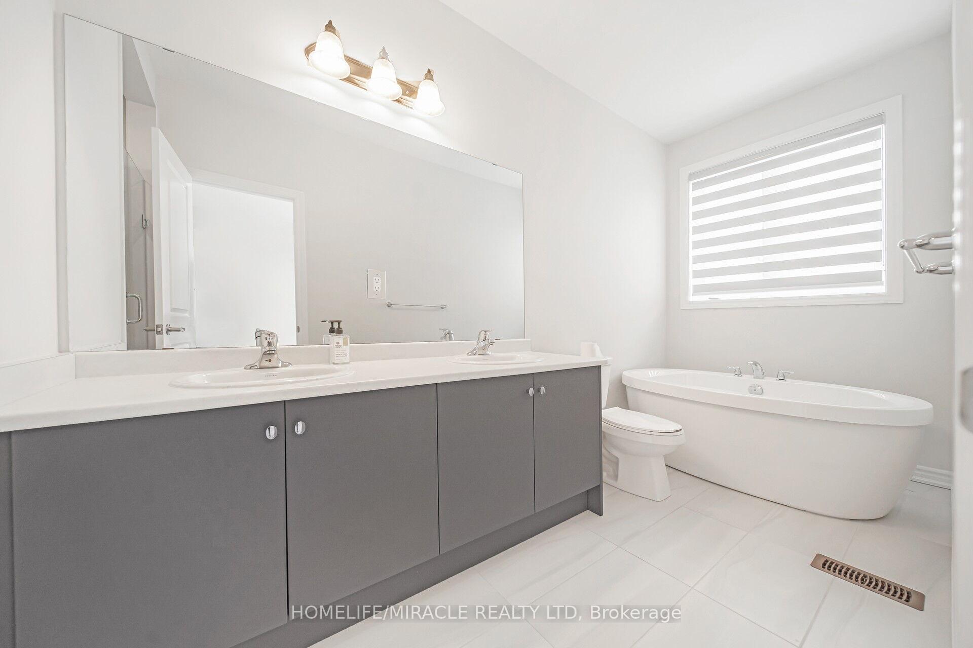 Photo 12 of 1404 Almonte Drive, Burlington, Tyandaga — HOMEH