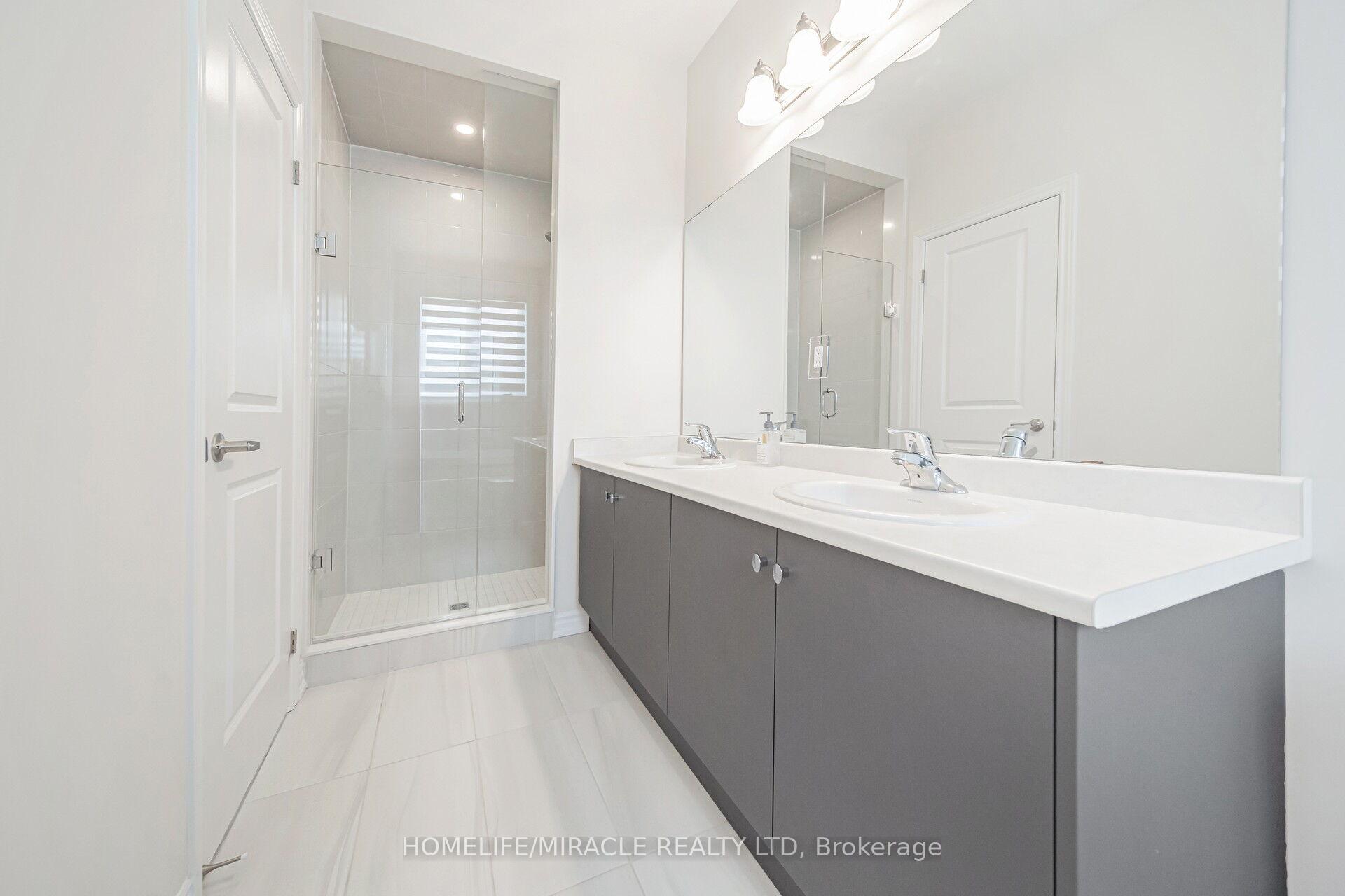 Photo 13 of 1404 Almonte Drive, Burlington, Tyandaga — HOMEH