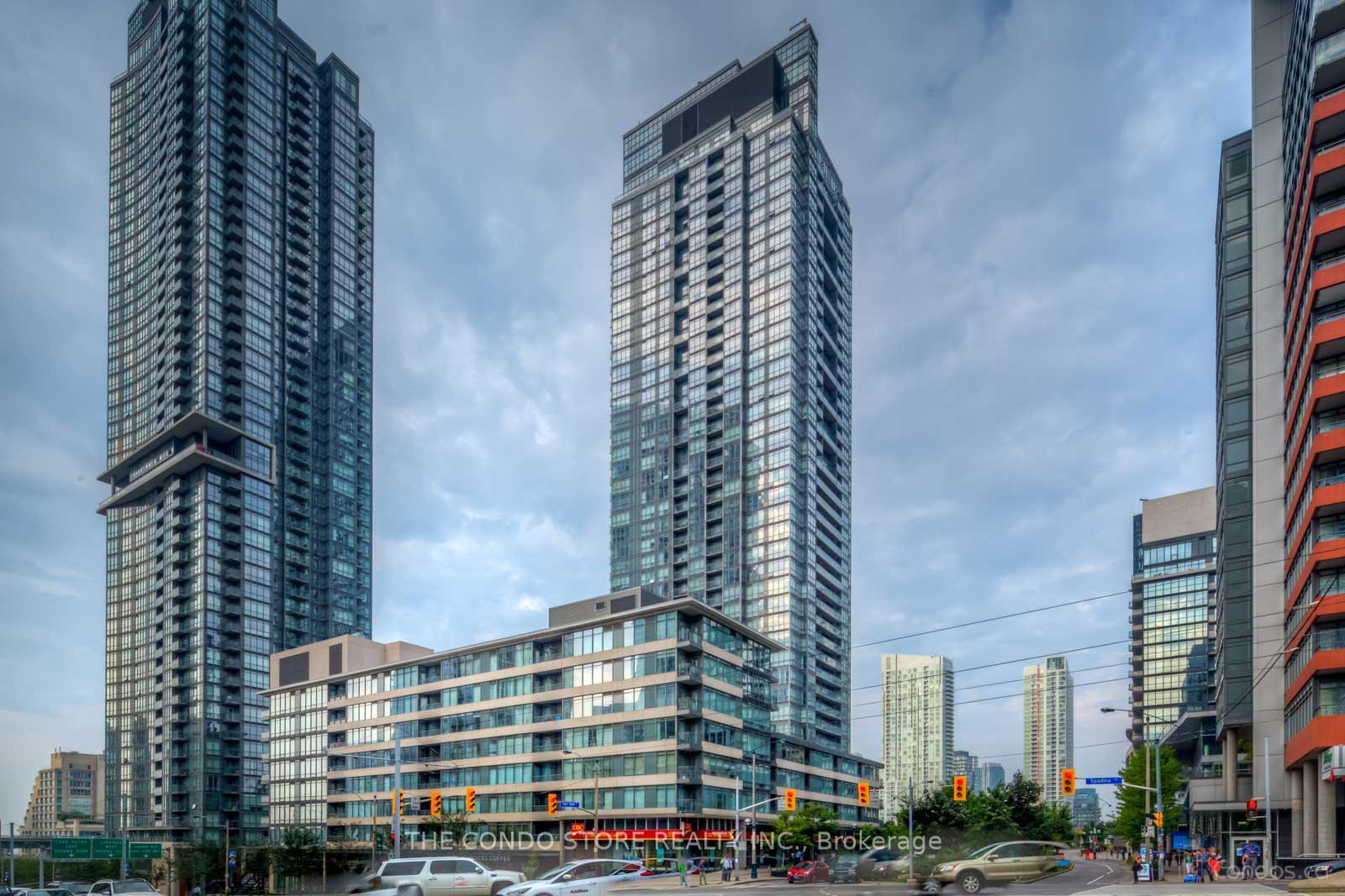 Front of Unit 2203, 15 Fort York Boulevard