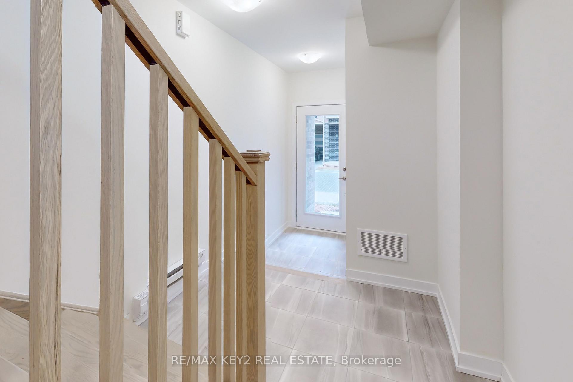 Photo 6 of Unit 1204, 1865 Pickering Parkway, Pickering, Village East — HOMEH
