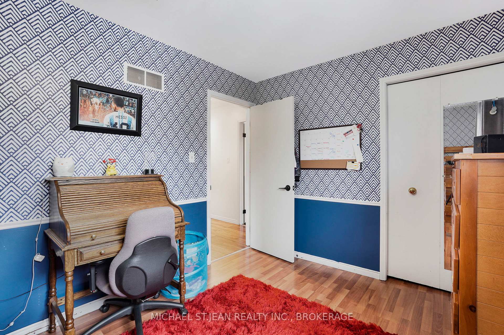 Photo 19 of 325 East 24th Street, Hamilton, Burkholme — HOMEH