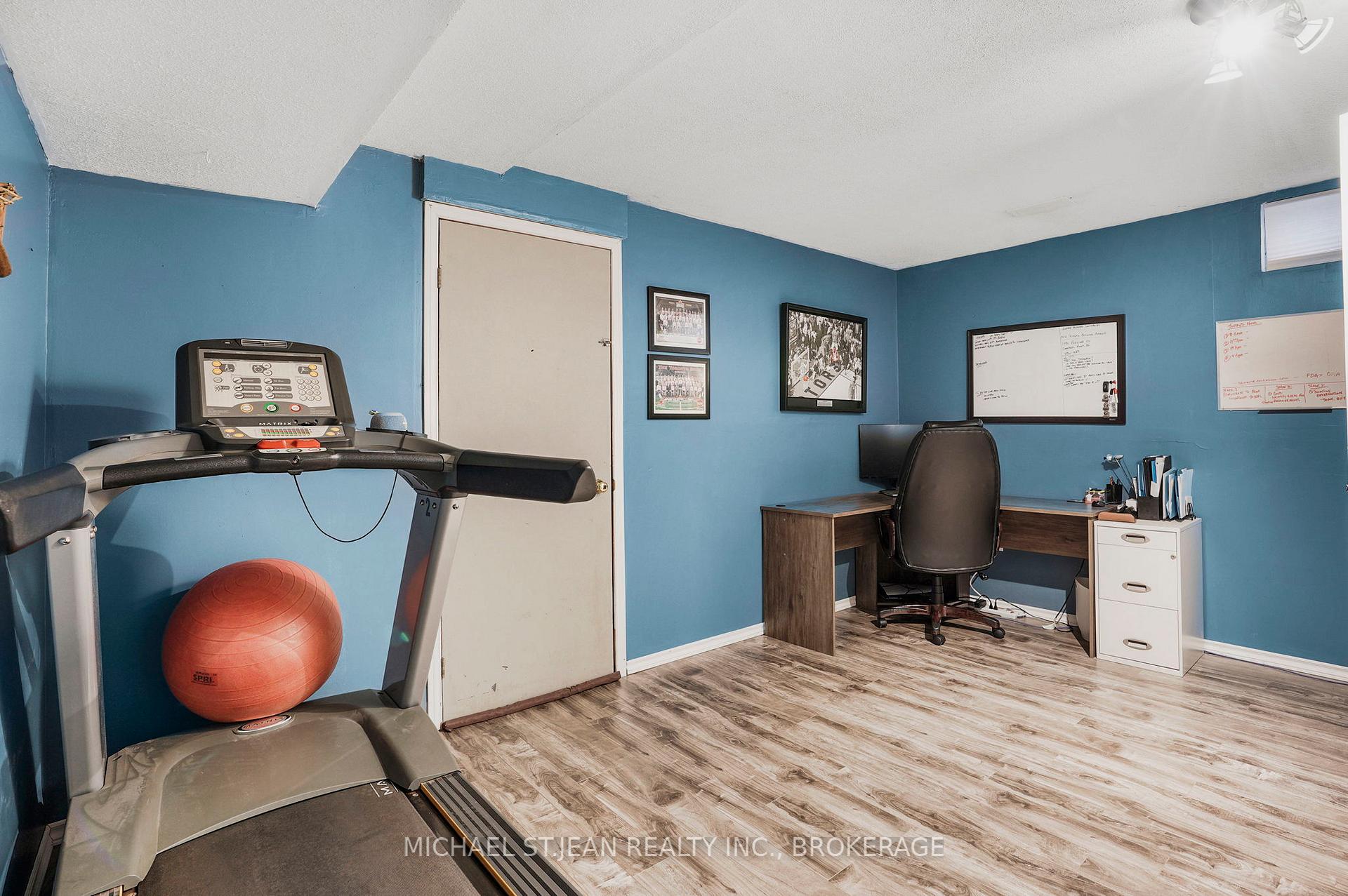 Photo 30 of 325 East 24th Street, Hamilton, Burkholme — HOMEH