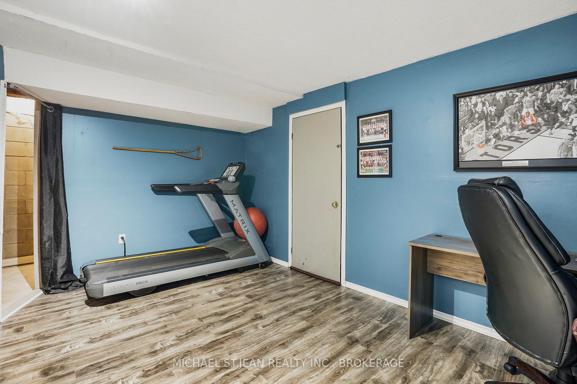 Photo 22 of 325 East 24th Street, Hamilton, Burkholme — HOMEH