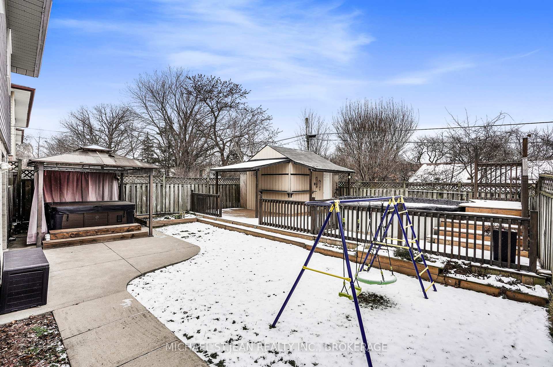 Photo 29 of 325 East 24th Street, Hamilton, Burkholme — HOMEH
