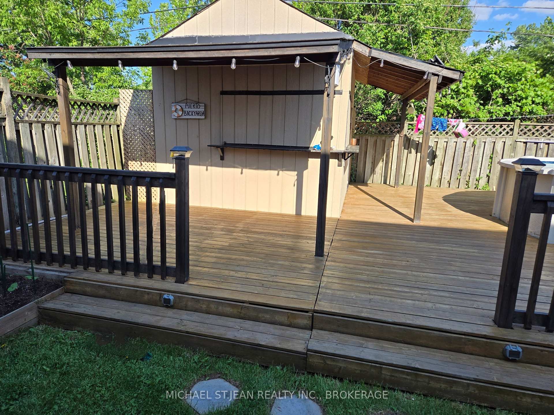 Photo 38 of 325 East 24th Street, Hamilton, Burkholme — HOMEH