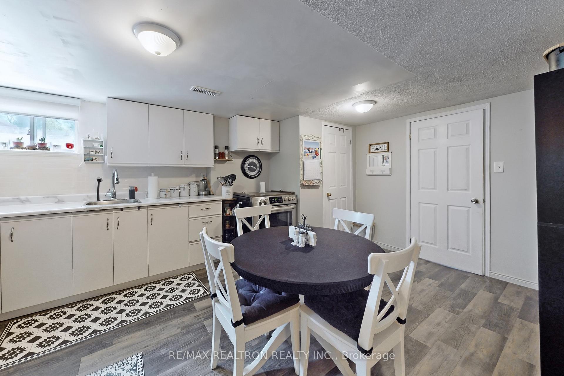 Photo 6 of 75 Davis Road, Aurora, Aurora Highlands — HOMEH