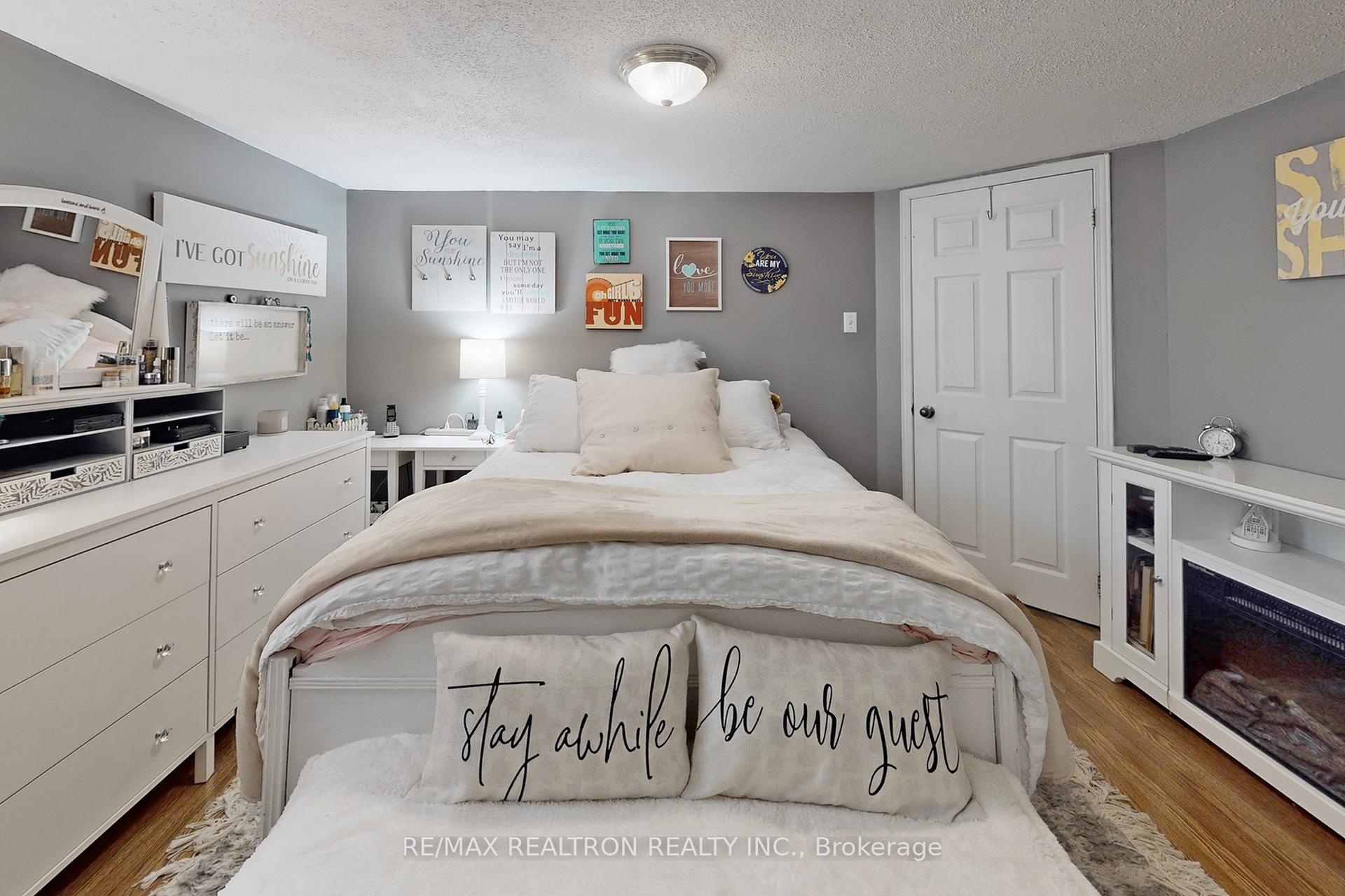 Photo 13 of 75 Davis Road, Aurora, Aurora Highlands — HOMEH
