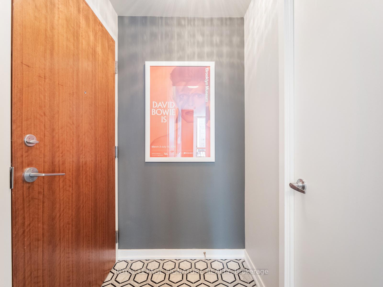 Photo 2 of Unit 3401, 33 Lombard Street, Toronto, Church-Yonge Corridor — HOMEH