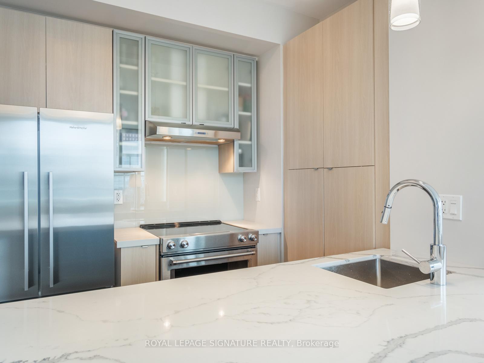 Photo 3 of Unit 3401, 33 Lombard Street, Toronto, Church-Yonge Corridor — HOMEH