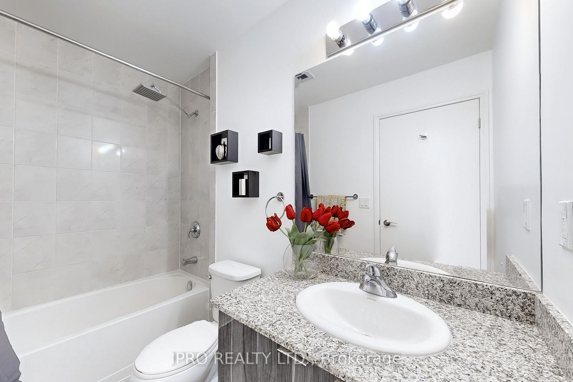 Photo 14 of Unit 1902, 2910 Highway 7 Avenue, Vaughan, Concord — HOMEH