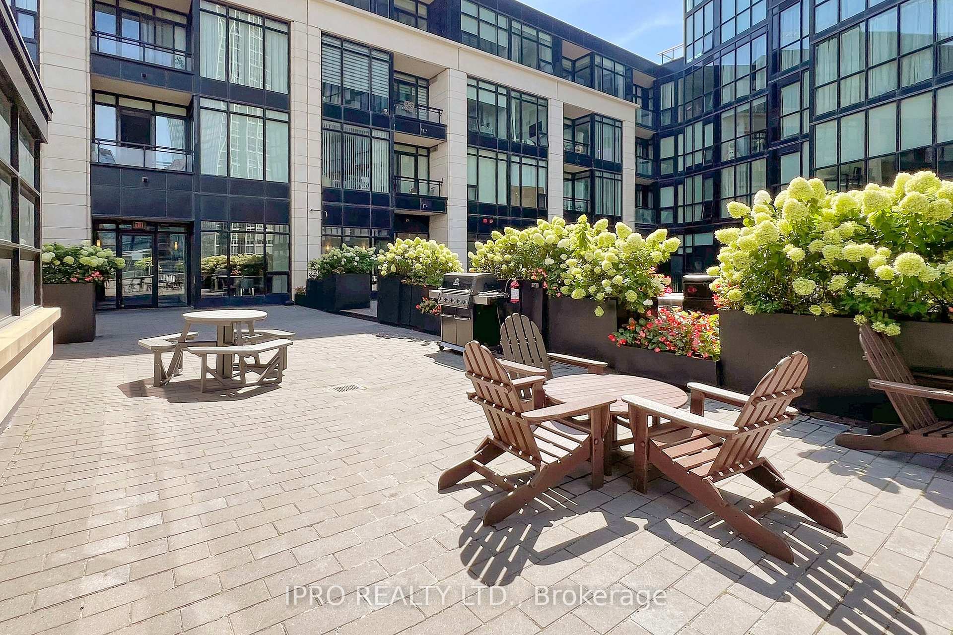 Photo 29 of Unit 1902, 2910 Highway 7 Avenue, Vaughan, Concord — HOMEH