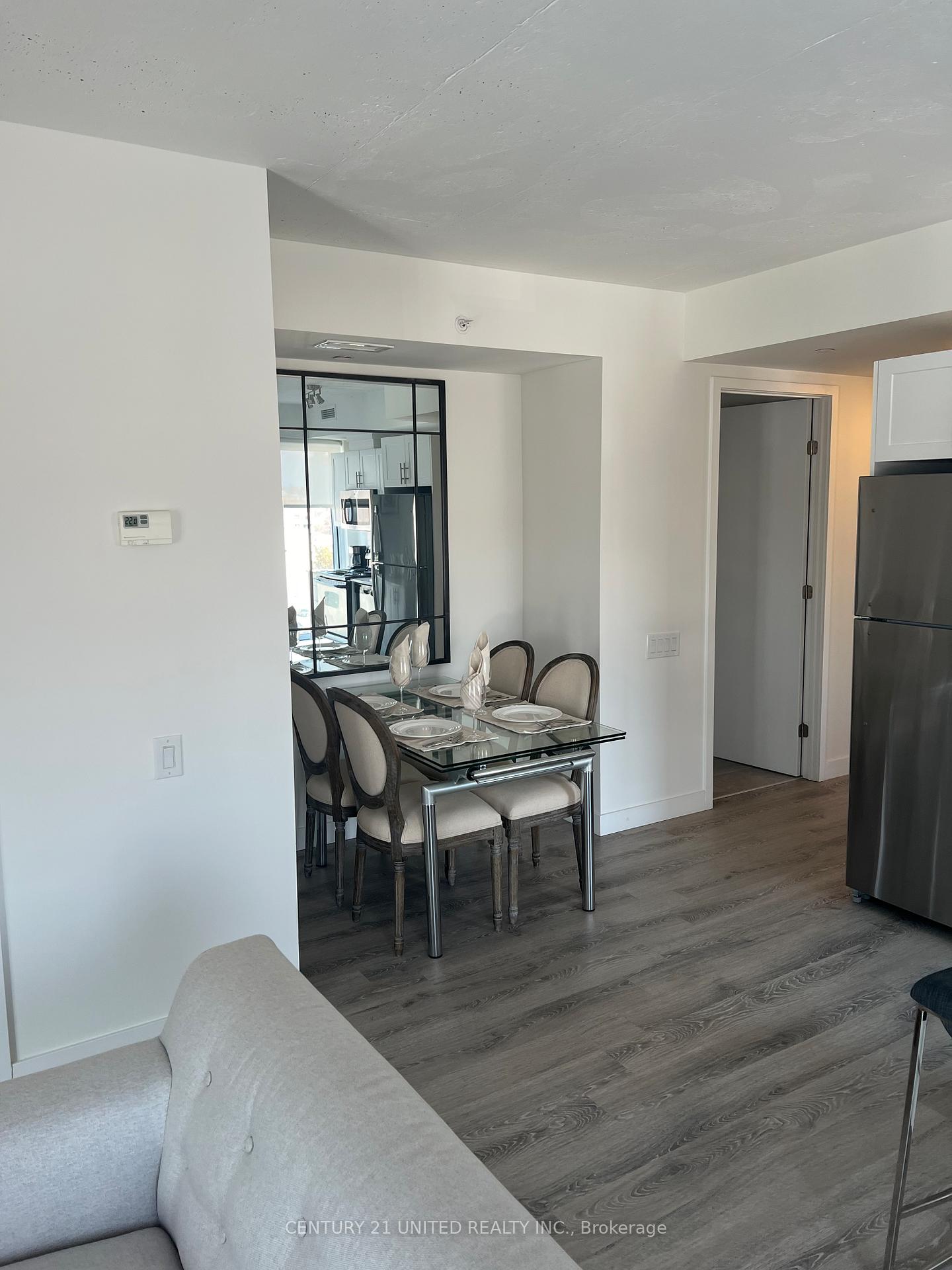 Photo 12 of Unit 906, 100 Bond Street E, Oshawa, Central — HOMEH