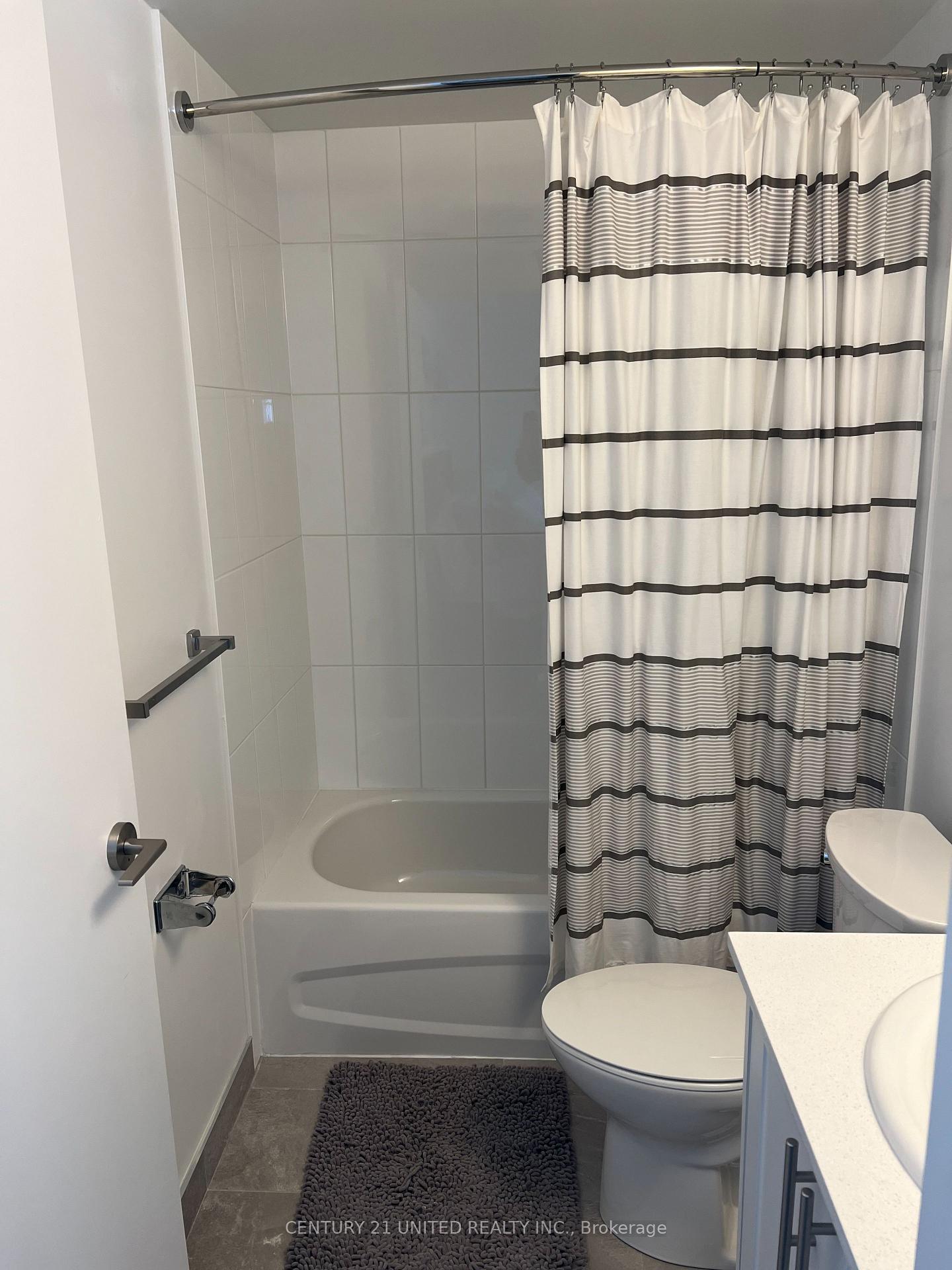 Photo 7 of Unit 906, 100 Bond Street E, Oshawa, Central — HOMEH