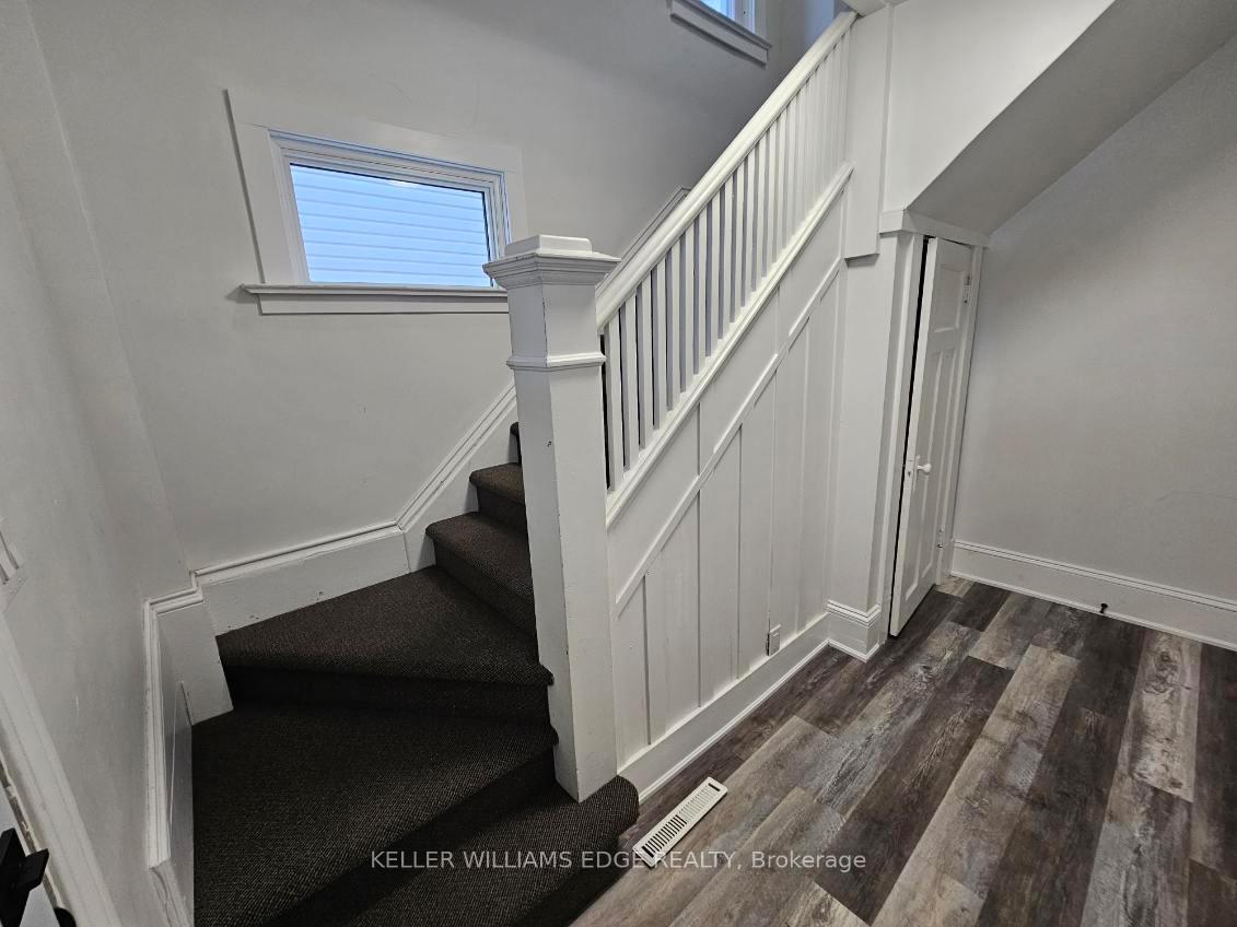 Photo 2 of 90 Kent St Street S, Norfolk, Simcoe — HOMEH