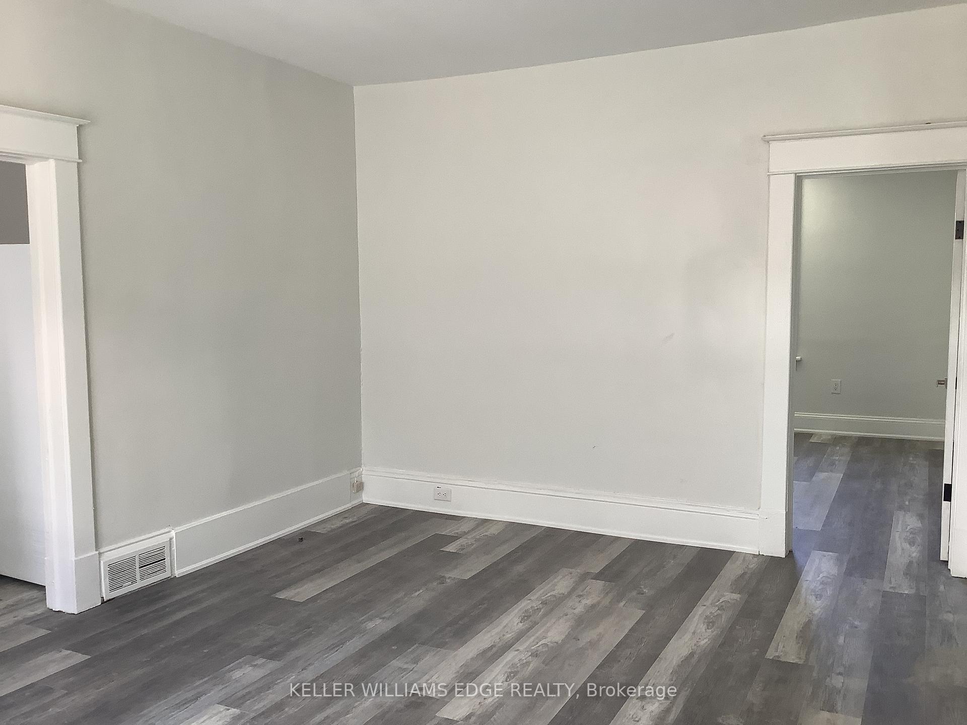 Photo 9 of 90 Kent St Street S, Norfolk, Simcoe — HOMEH
