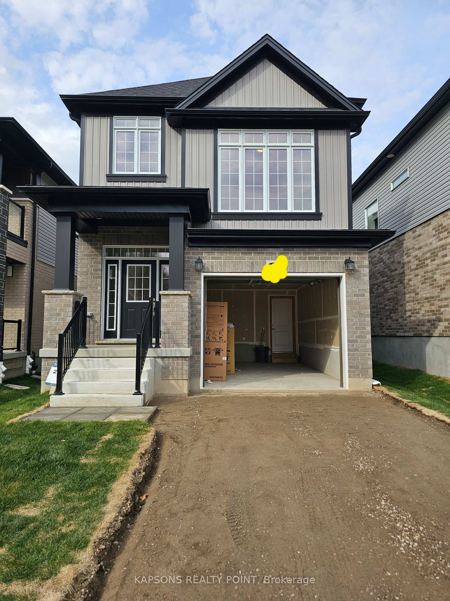 Photo 1 of 10 Dominique Street, Kitchener — HOMEH