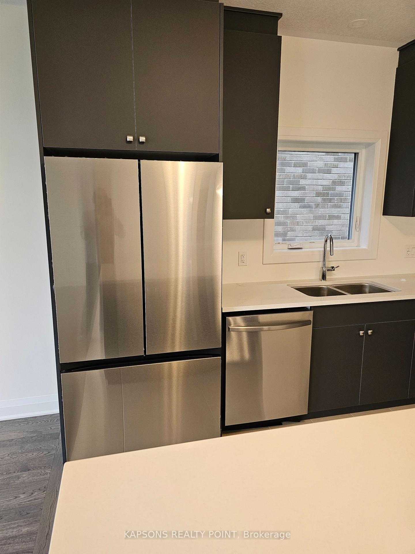 Photo 6 of 10 Dominique Street, Kitchener — HOMEH