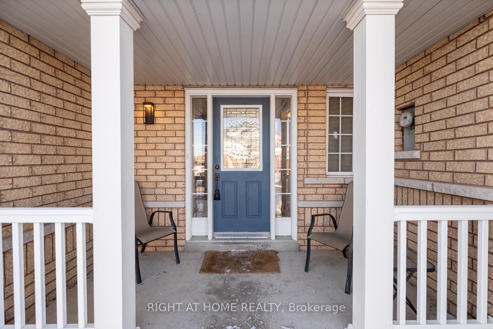 Photo 7 of 202 Swindells Street, Clarington, Bowmanville — HOMEH
