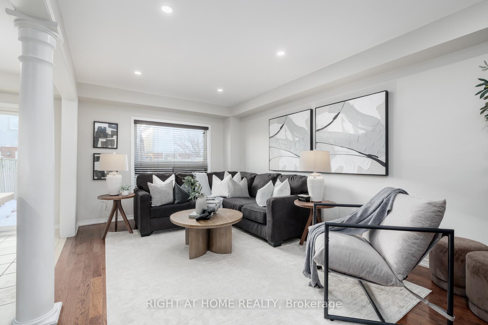 Photo 4 of 202 Swindells Street, Clarington, Bowmanville — HOMEH