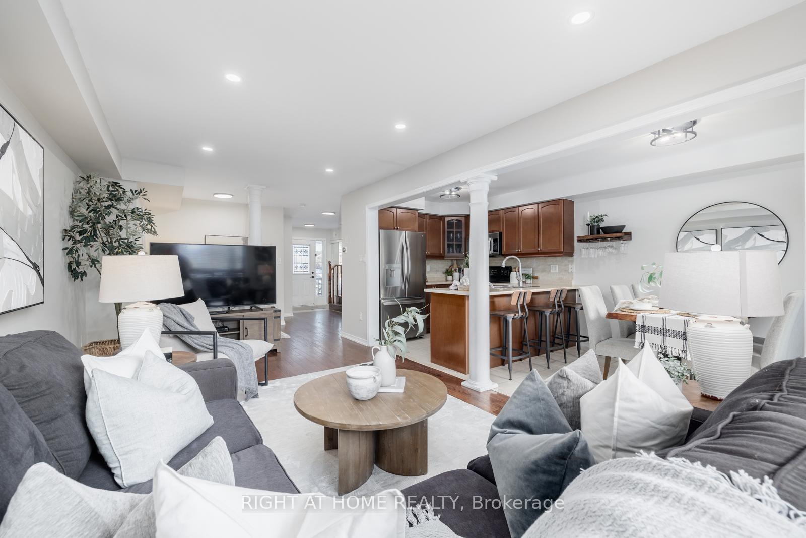 Photo 8 of 202 Swindells Street, Clarington, Bowmanville — HOMEH