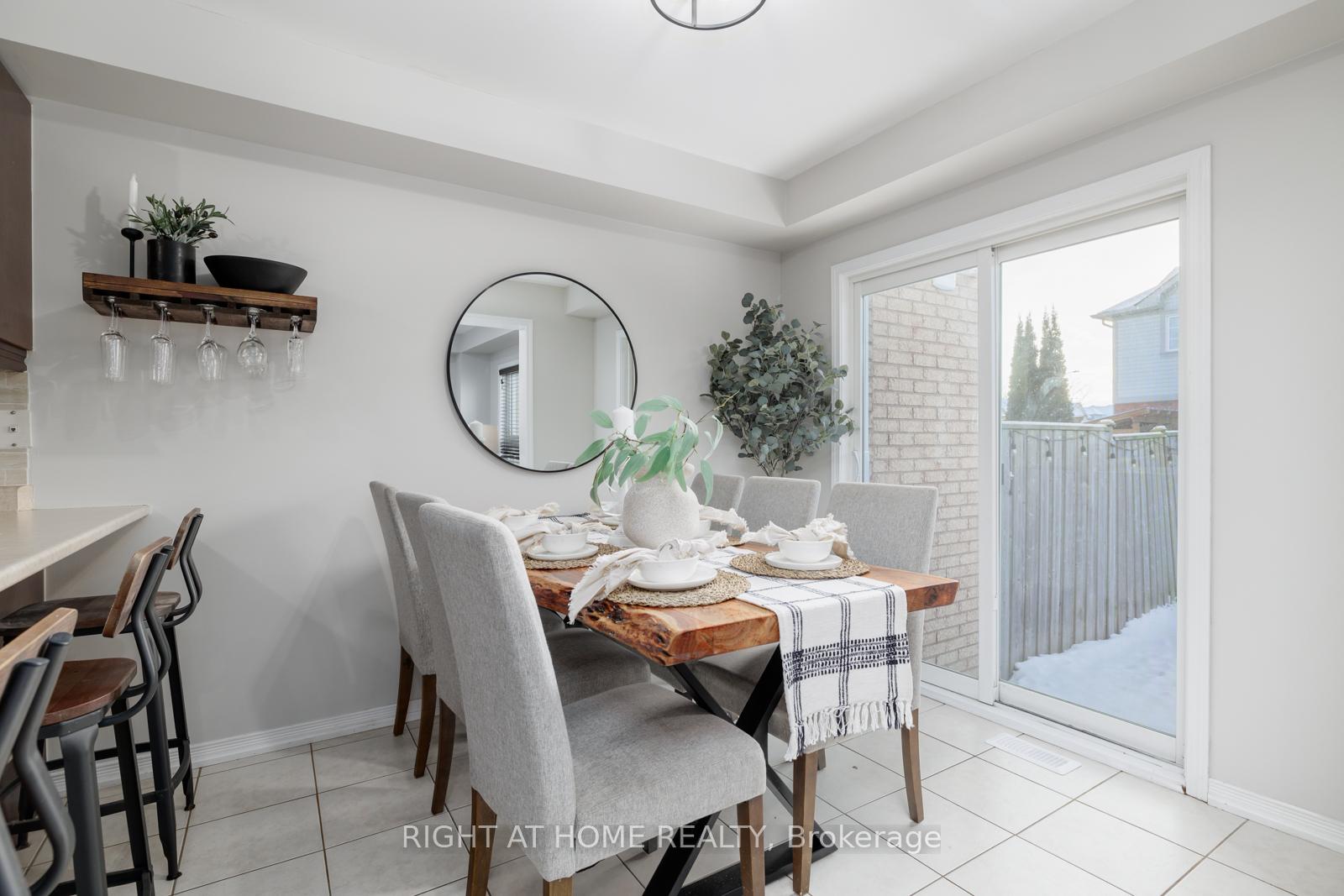 Photo 13 of 202 Swindells Street, Clarington, Bowmanville — HOMEH