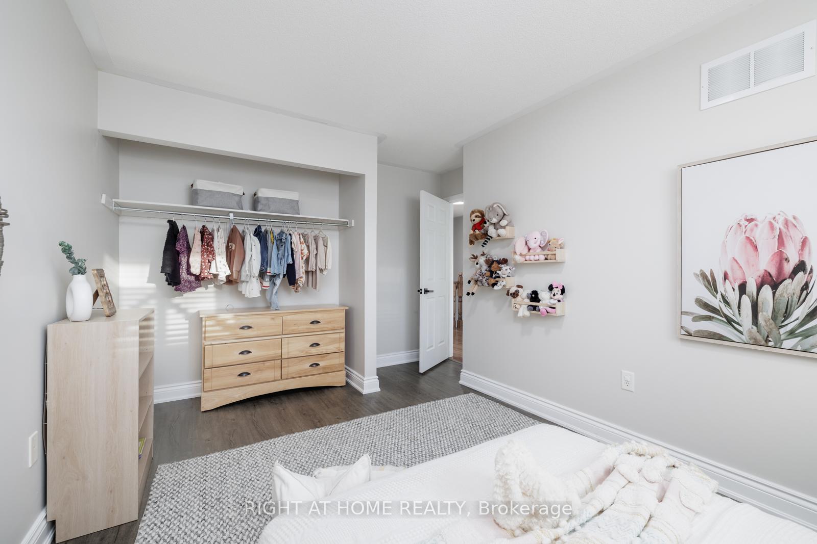Photo 23 of 202 Swindells Street, Clarington, Bowmanville — HOMEH