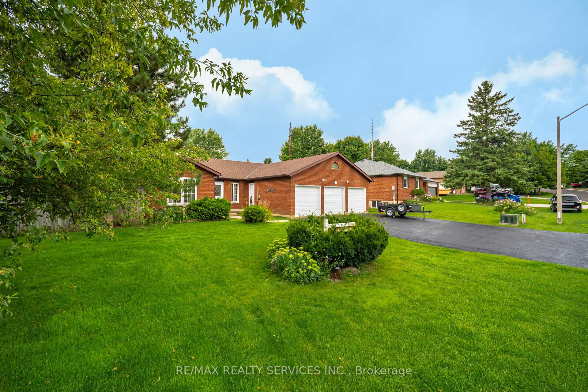 Photo 5 of 17 James Street, Amaranth, Rural Amaranth — HOMEH