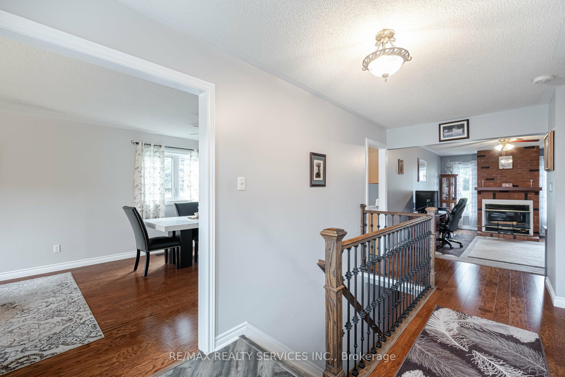 Photo 4 of 17 James Street, Amaranth, Rural Amaranth — HOMEH