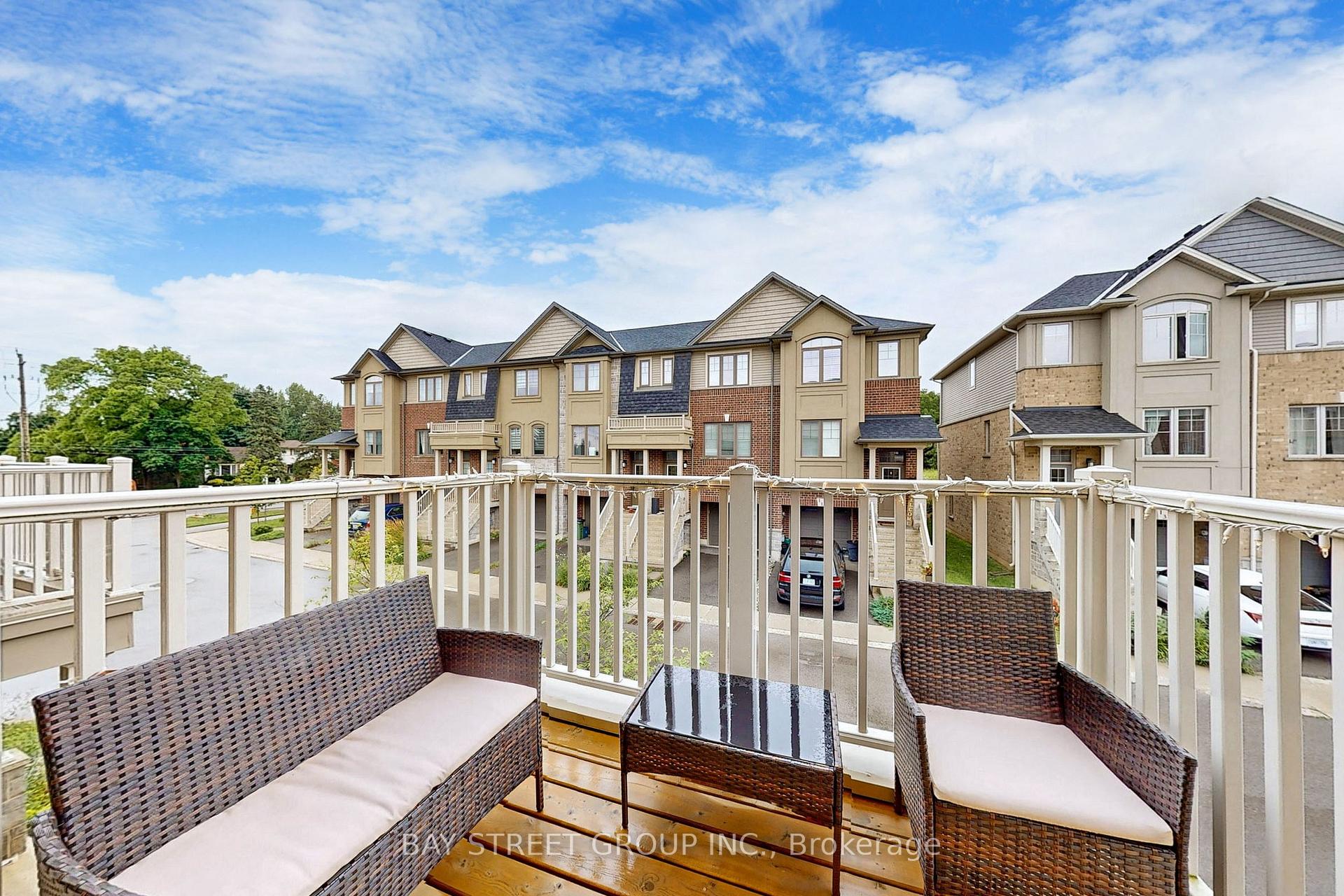 Photo 2 of 2 Groom Lane, Hamilton, Ancaster — HOMEH