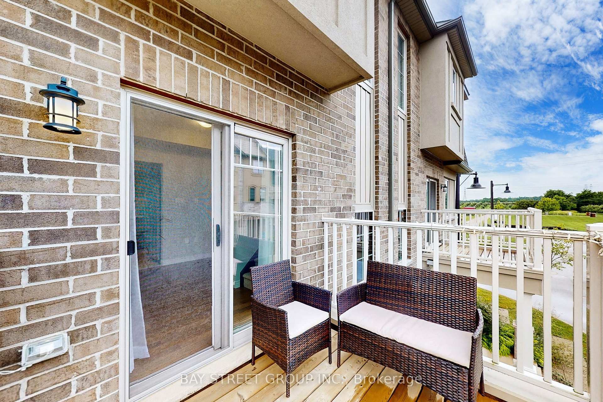 Photo 15 of 2 Groom Lane, Hamilton, Ancaster — HOMEH