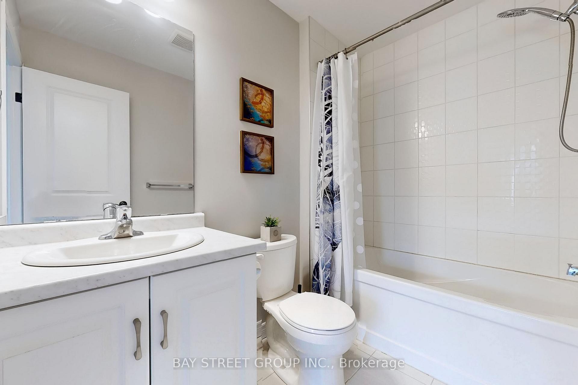 Photo 13 of 2 Groom Lane, Hamilton, Ancaster — HOMEH