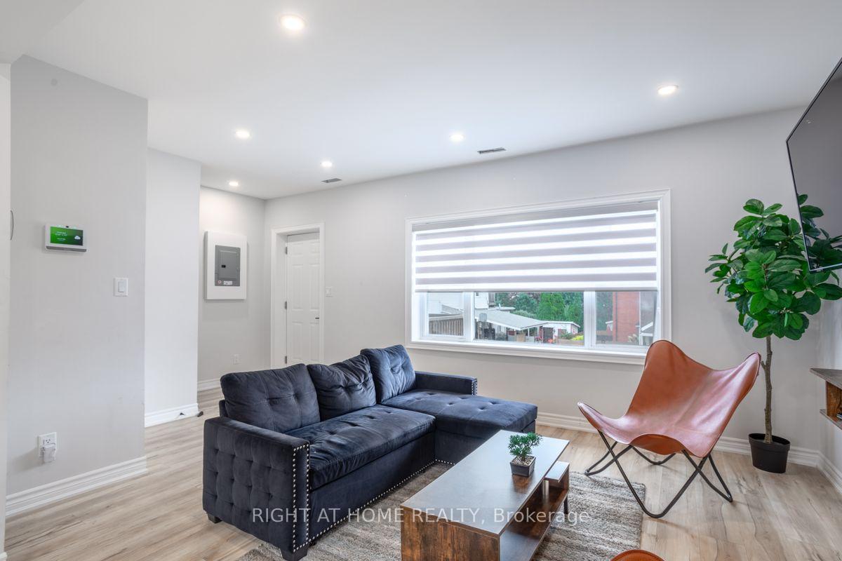 Photo 8 of Unit 2, 88 Tisdale Street S, Hamilton, Stinson — HOMEH
