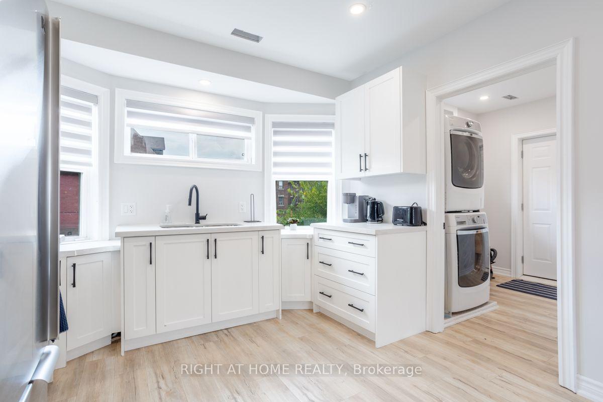 Photo 5 of Unit 2, 88 Tisdale Street S, Hamilton, Stinson — HOMEH