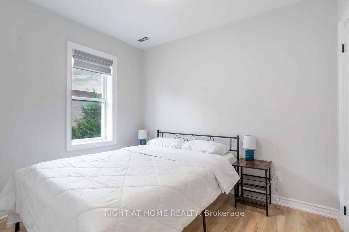 Photo 10 of Unit 2, 88 Tisdale Street S, Hamilton, Stinson — HOMEH
