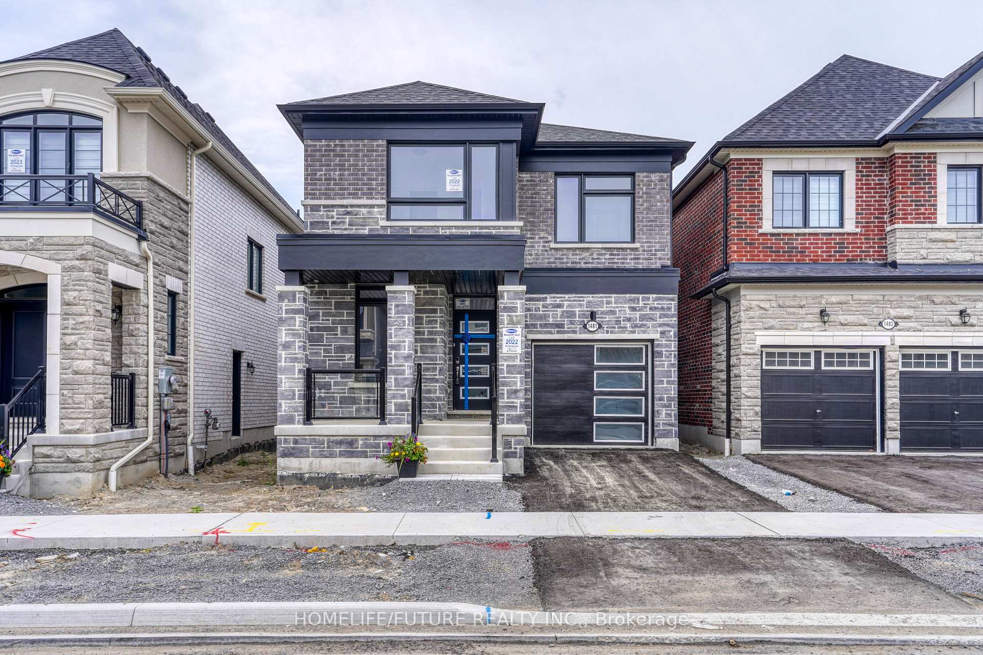 Photo 1 of 1481 Mockingbird Square, Pickering, Rural Pickering — HOMEH