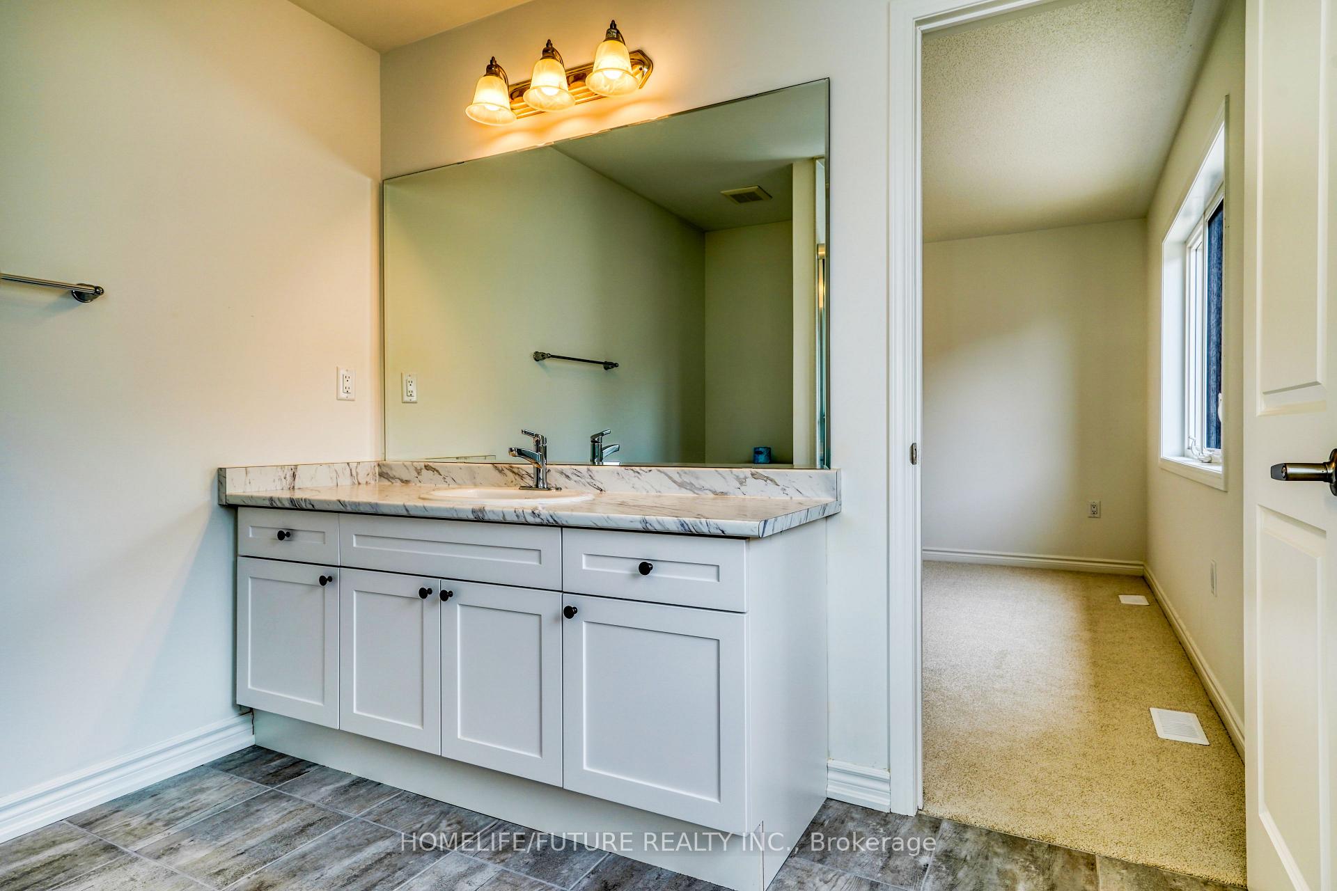 Photo 35 of 1481 Mockingbird Square, Pickering, Rural Pickering — HOMEH