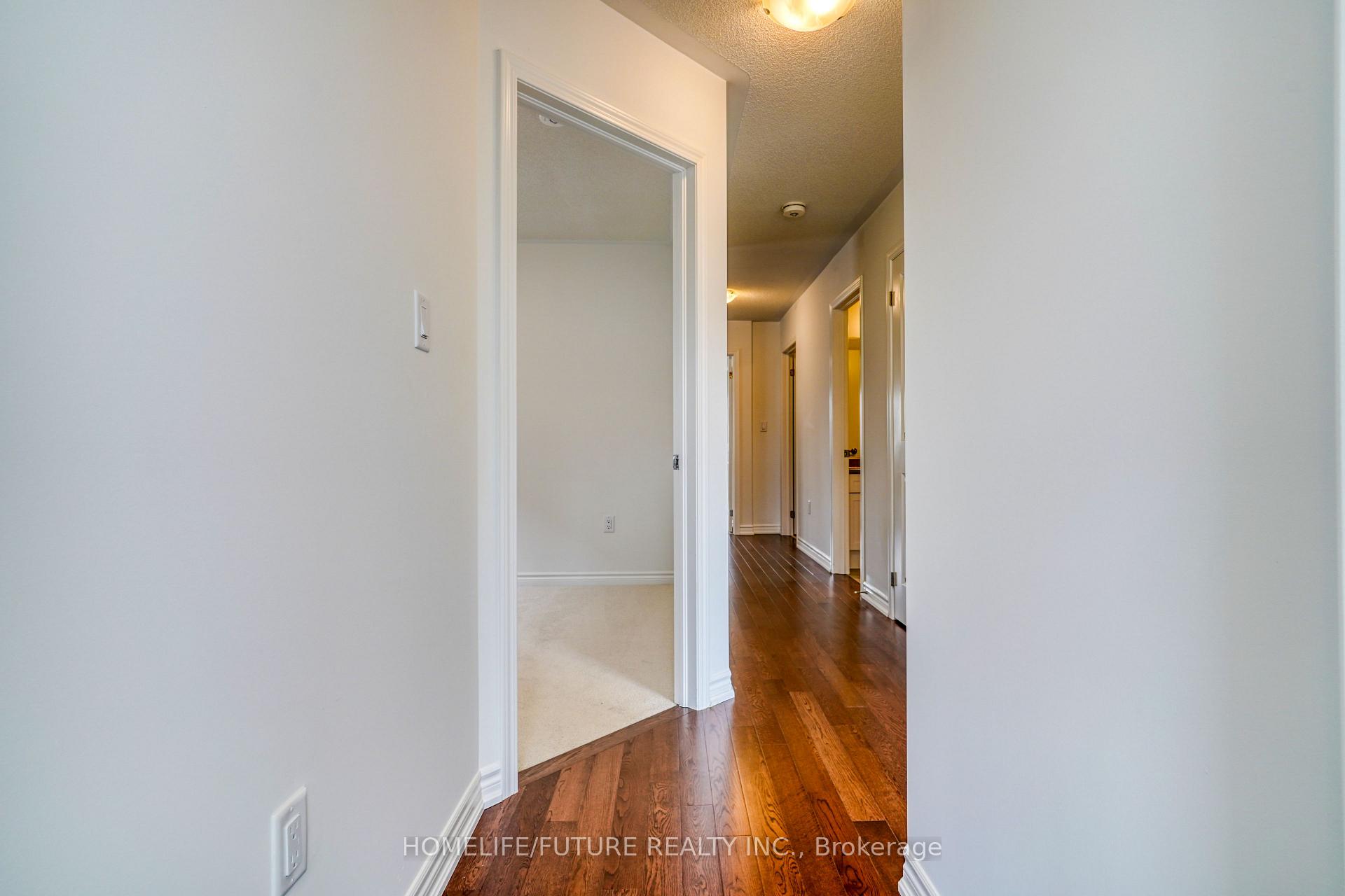 Photo 29 of 1481 Mockingbird Square, Pickering, Rural Pickering — HOMEH