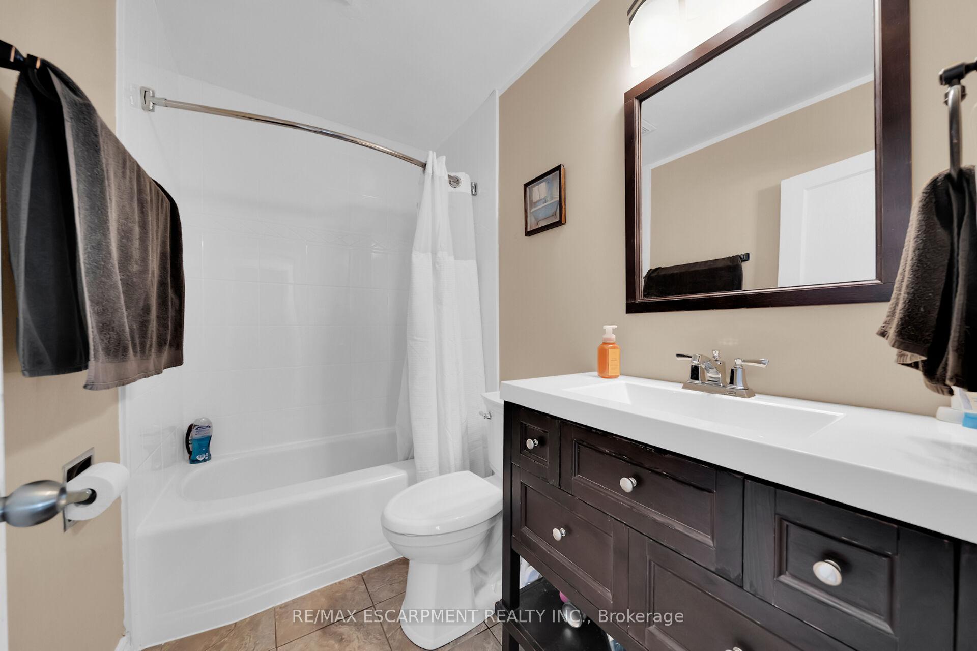Photo 14 of 92 East 44th Street, Hamilton, Hampton Heights — HOMEH
