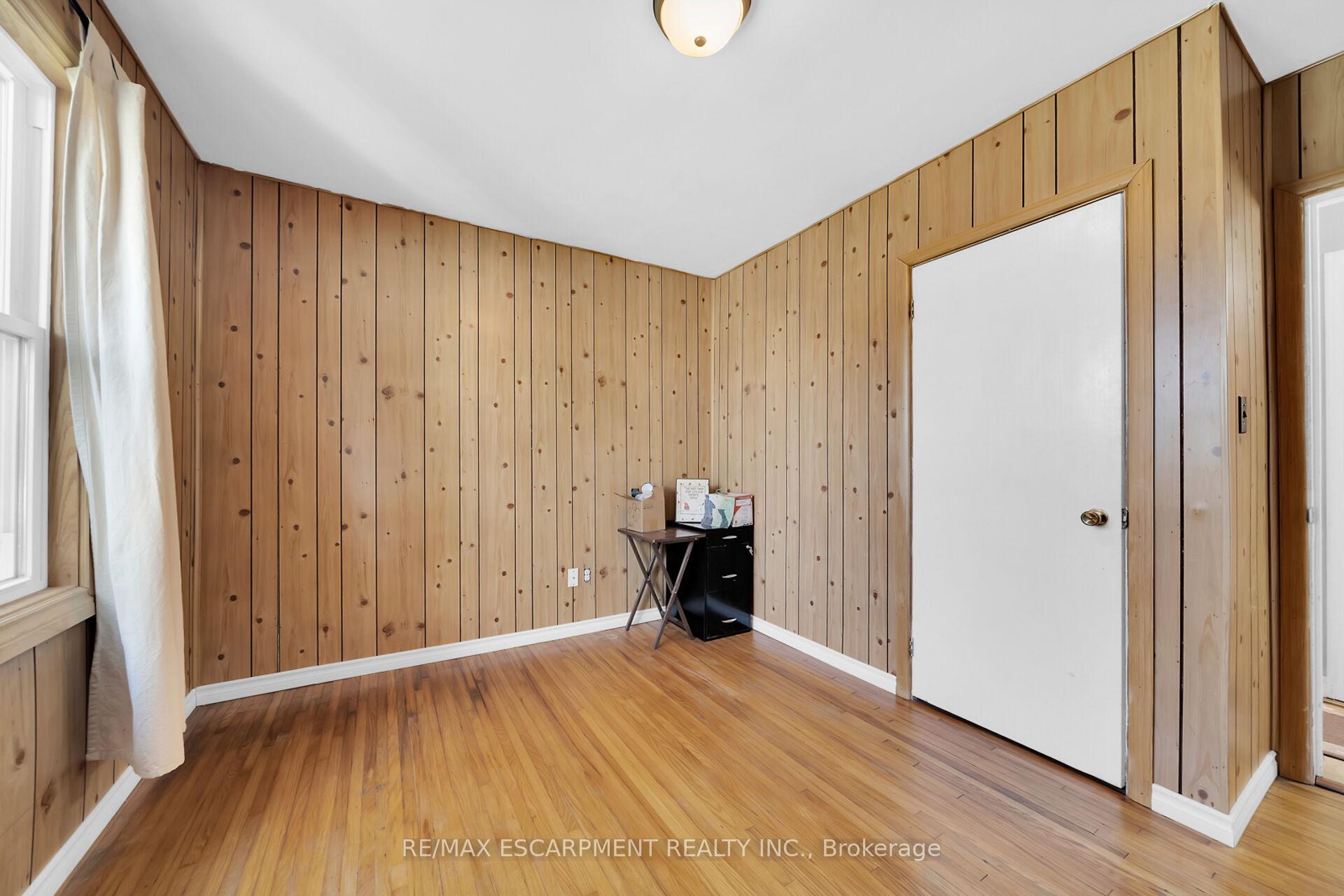 Photo 11 of 92 East 44th Street, Hamilton, Hampton Heights — HOMEH
