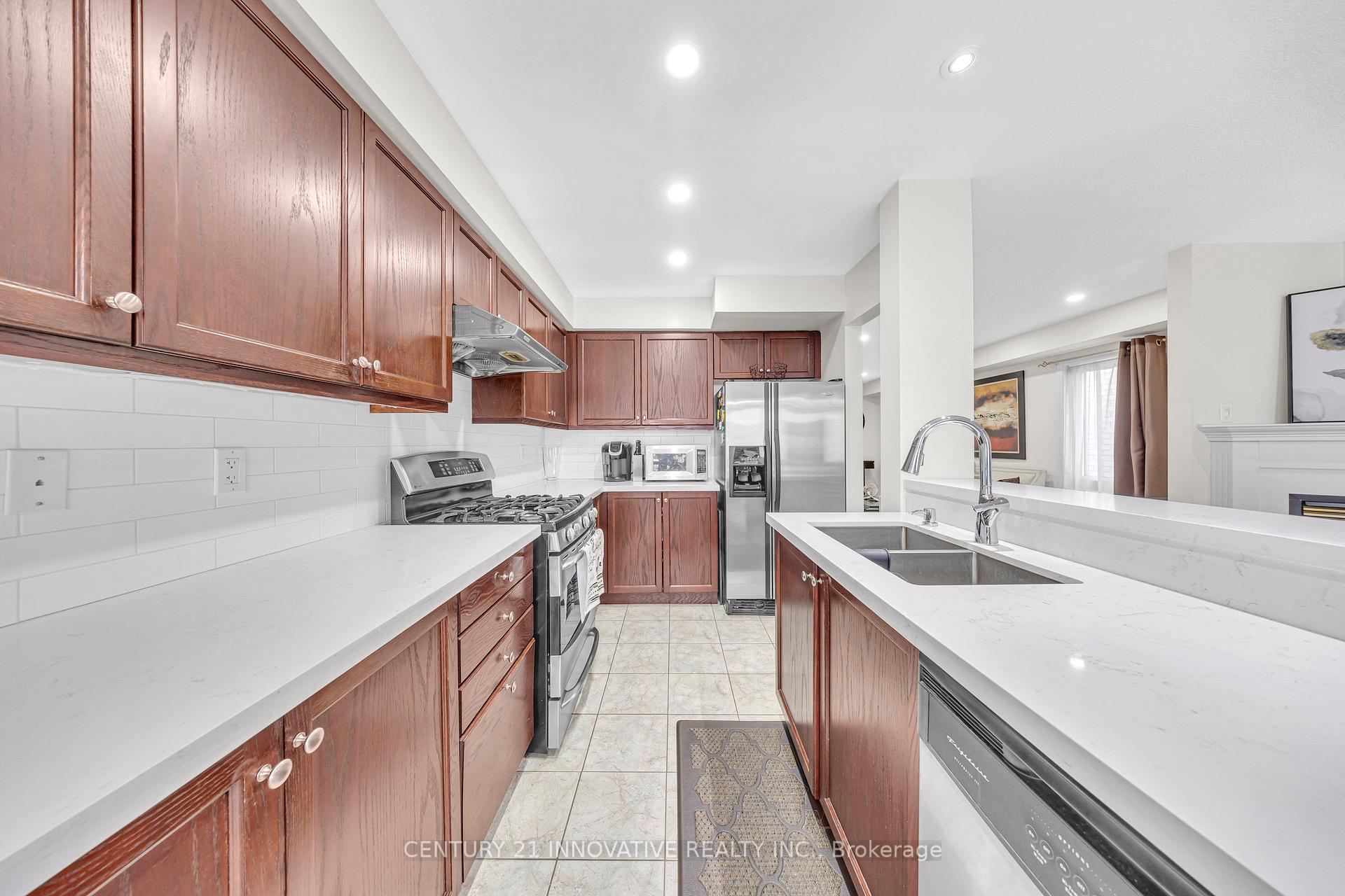 Photo 22 of 754 Sunbird Trail, Pickering, Amberlea — HOMEH
