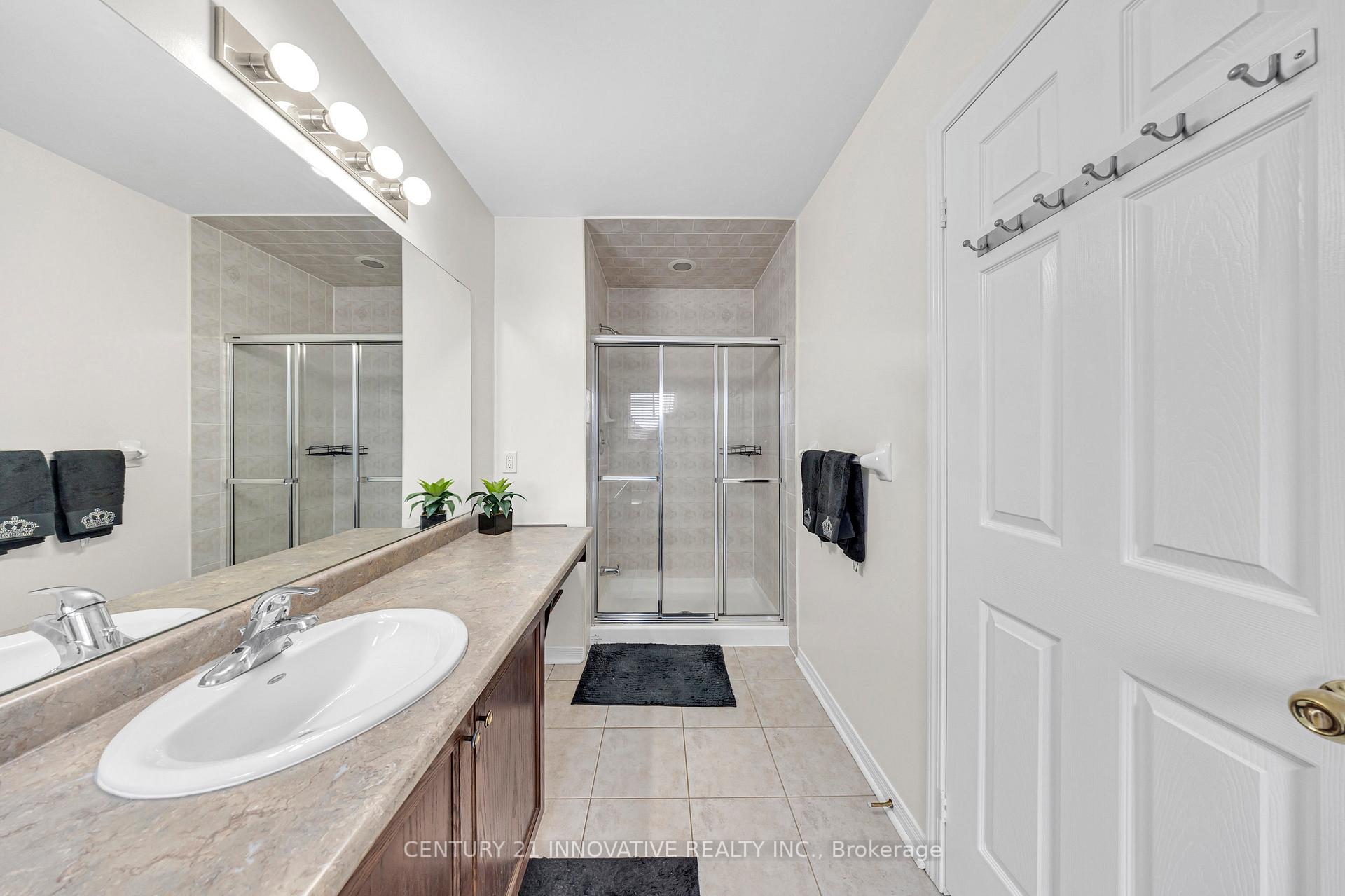 Photo 20 of 754 Sunbird Trail, Pickering, Amberlea — HOMEH