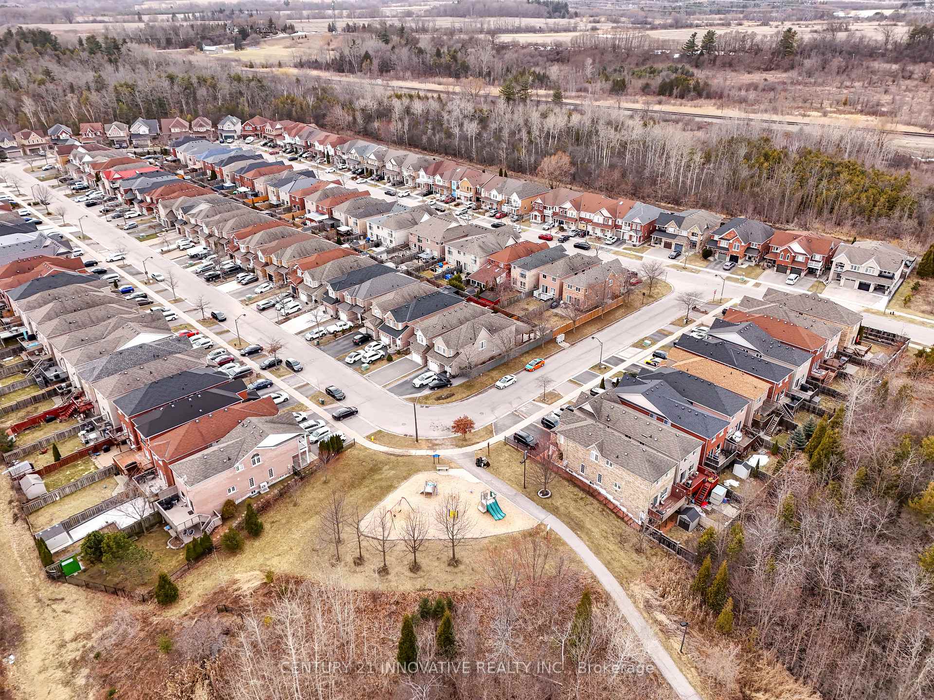 Photo 37 of 754 Sunbird Trail, Pickering, Amberlea — HOMEH