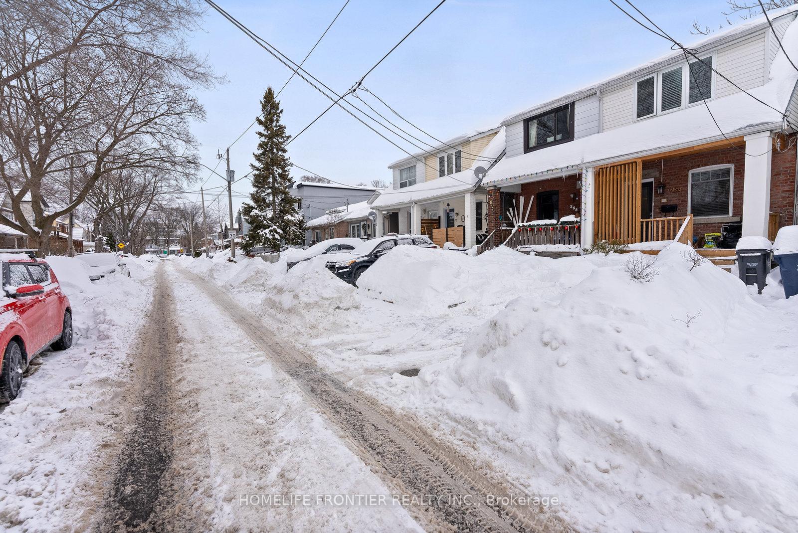 Photo 32 of 233 Coleridge Avenue, Toronto, Woodbine-Lumsden — HOMEH