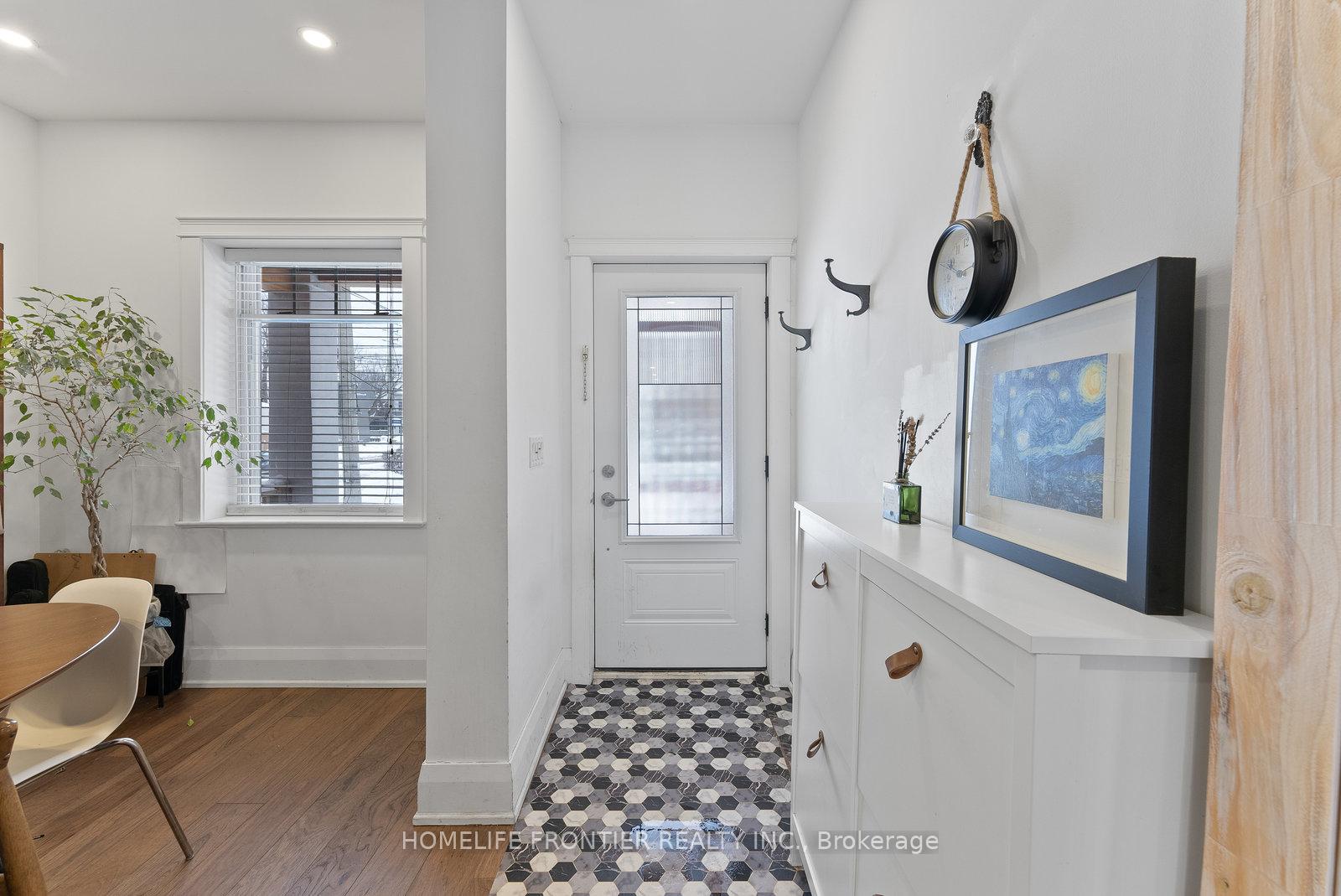 Photo 7 of 233 Coleridge Avenue, Toronto, Woodbine-Lumsden — HOMEH