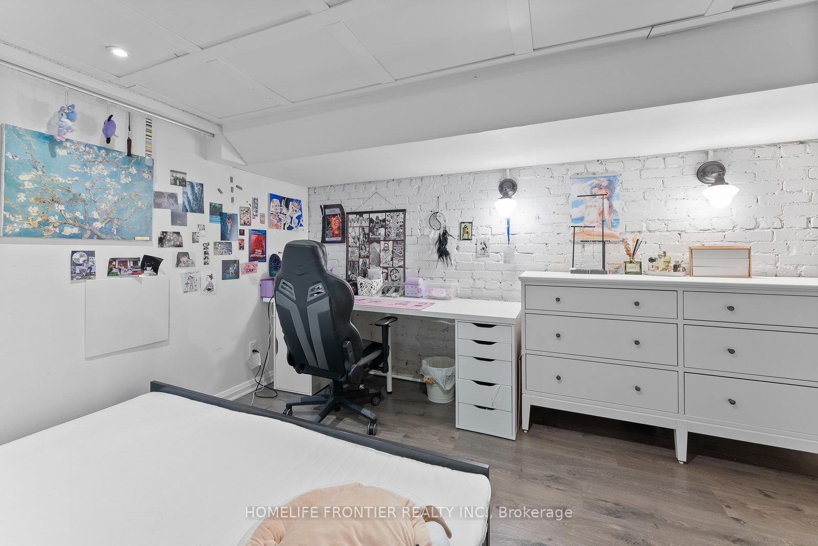 Photo 44 of 233 Coleridge Avenue, Toronto, Woodbine-Lumsden — HOMEH