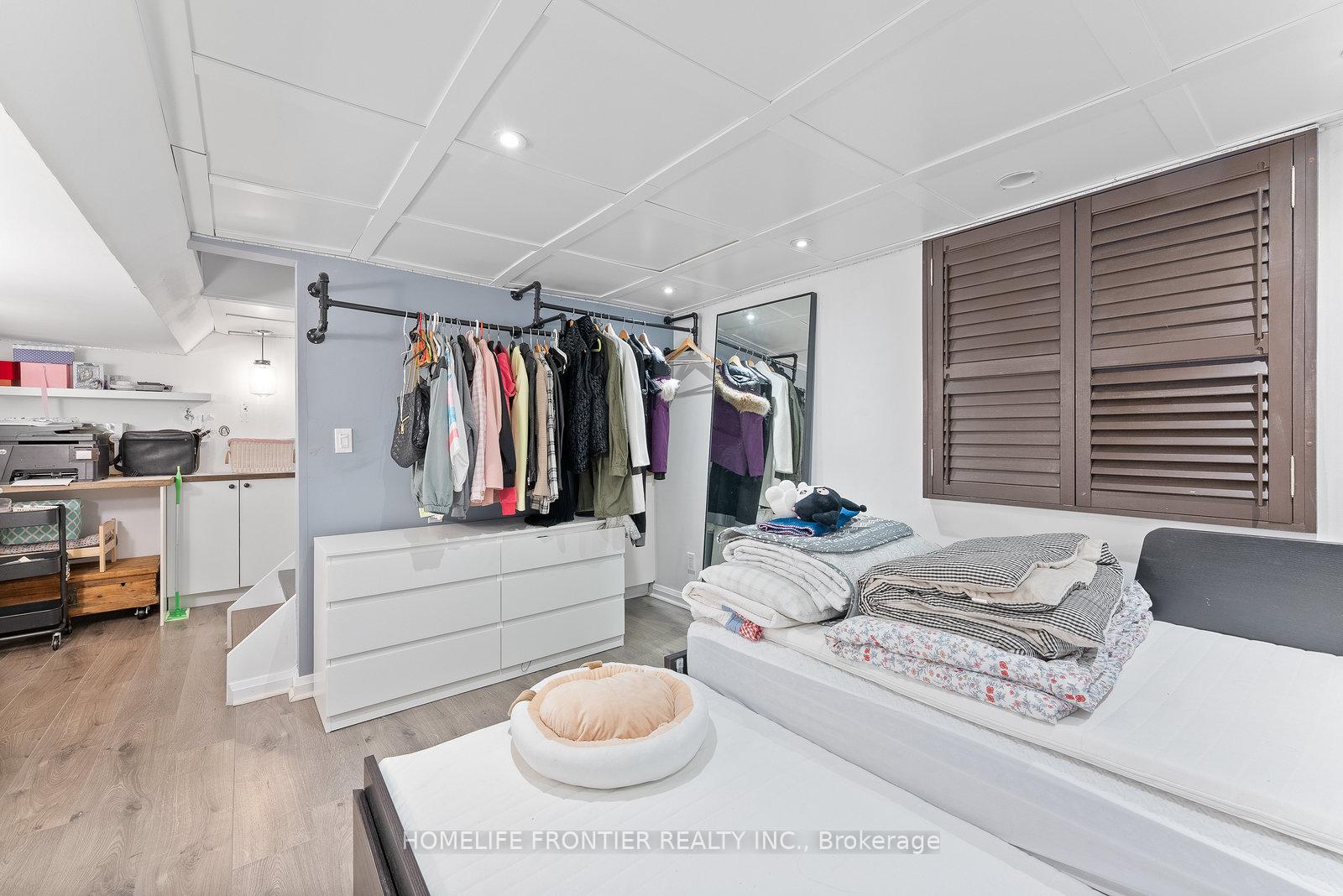 Photo 20 of 233 Coleridge Avenue, Toronto, Woodbine-Lumsden — HOMEH