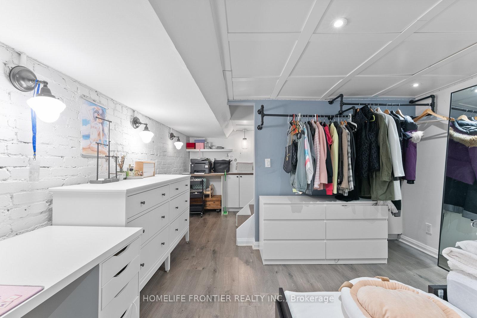 Photo 9 of 233 Coleridge Avenue, Toronto, Woodbine-Lumsden — HOMEH
